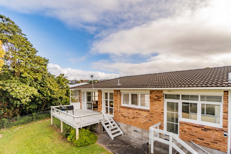 1/57 Manhattan Heights, Glendene, Auckland - Carousel 1
