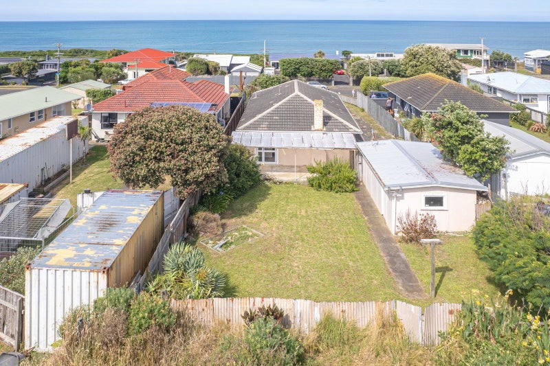 128 Karaka Street, Castlecliff, Whanganui - Carousel 2
