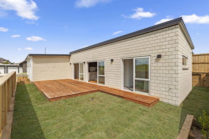 22 Rocky Road, Huntington, Hamilton - Carousel 2