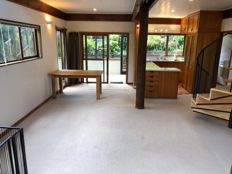 4 Park Hill Road, Birkenhead, Auckland - Carousel 2