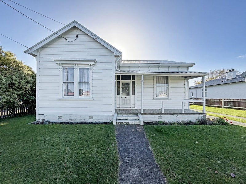 5 Wilkie Street, Whanganui East, Whanganui - Carousel 2
