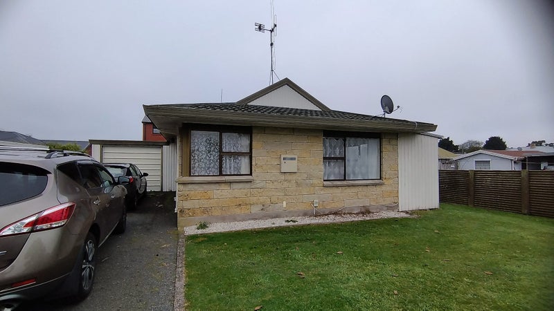 290A Cambridge Road, Hillcrest, Hamilton - Carousel 1