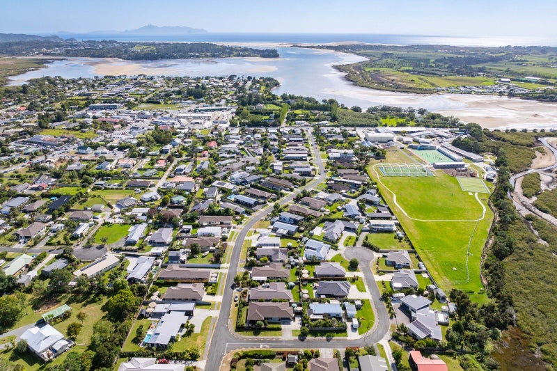 1 Spinnaker Lane, Mangawhai, Mangawhai - Carousel 31