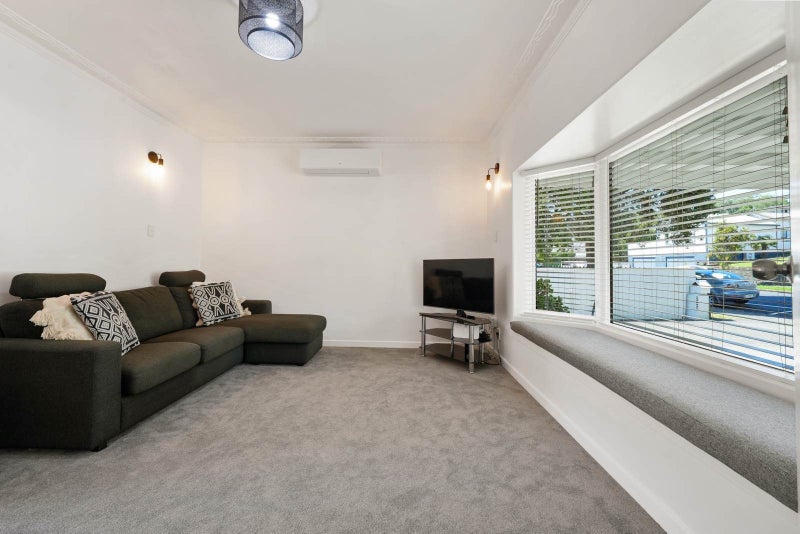 22 Robert Street, Ellerslie, Auckland - Carousel 2