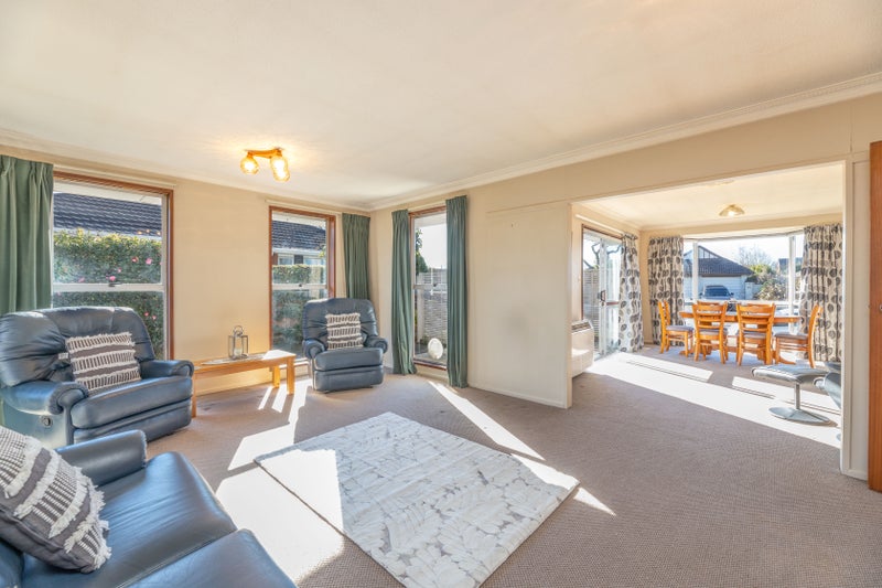 19 Broadfell Avenue, Avonhead, Christchurch - Carousel 1