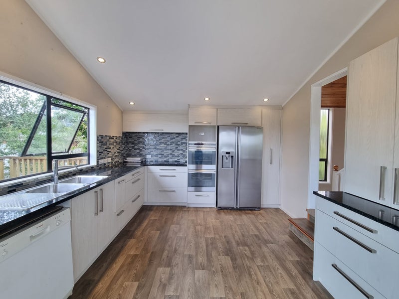 12 Manu Place, Pinehill, Auckland - Carousel 2