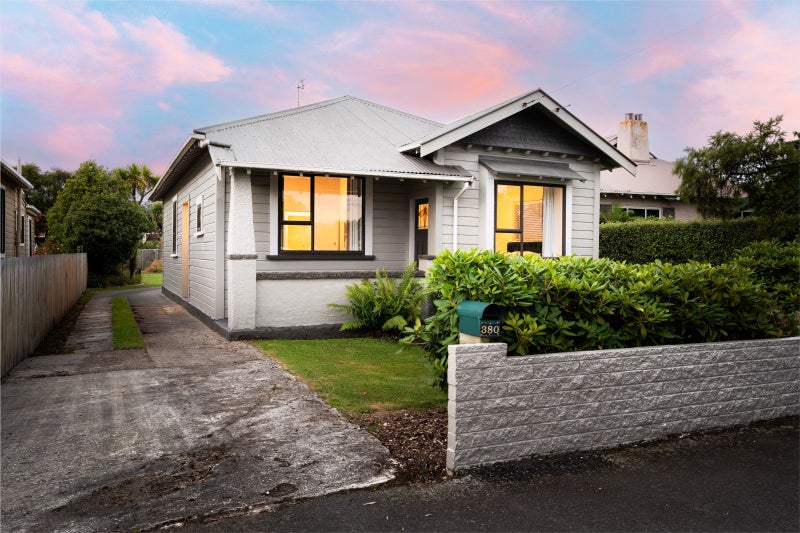 380 Bay View Road, Saint Clair, Dunedin - Carousel 1