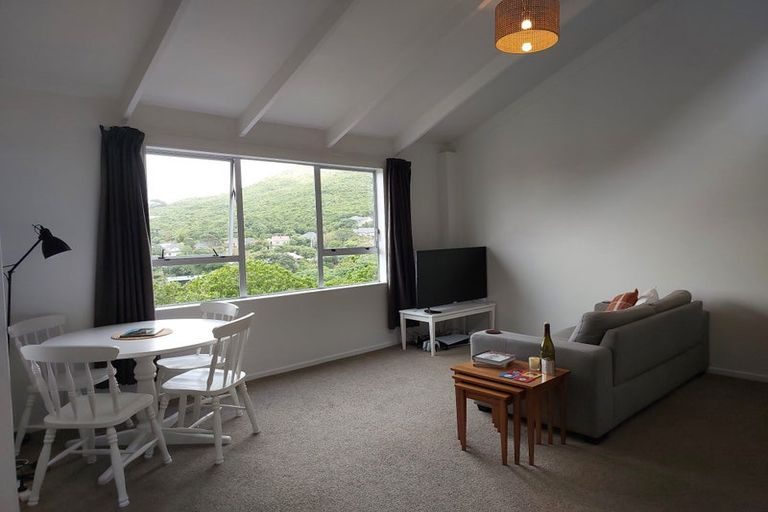 24A Govind Grove, Ngaio, Wellington - Carousel 2