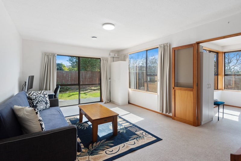 2/12 Algie Place, Avonhead, Christchurch - Carousel 2