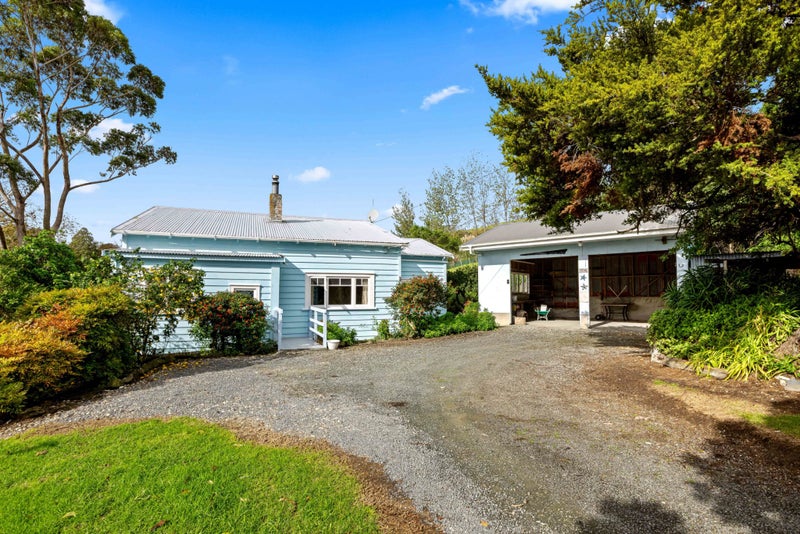 18 Bennett Street, Port Albert, Wellsford - Carousel 1