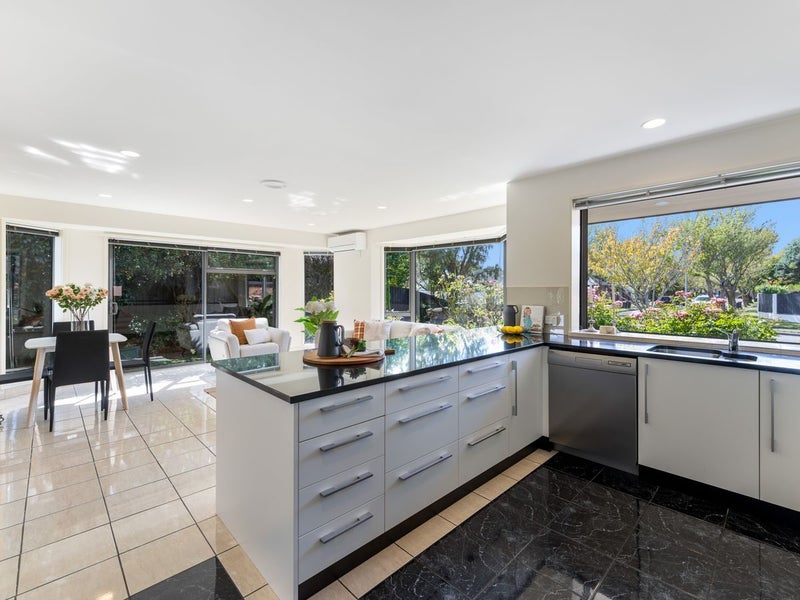 43 Berkshire Drive, Avonhead, Christchurch - Carousel 2