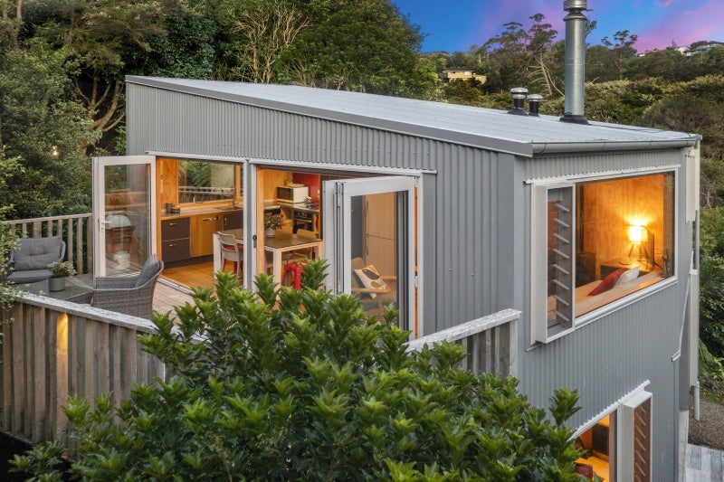 34B Coromandel Road, Oneroa, Waiheke Island - Carousel 2
