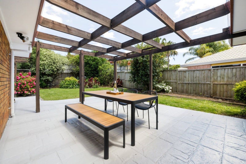 15 Discovery Drive, Flagstaff, Hamilton - Carousel 2