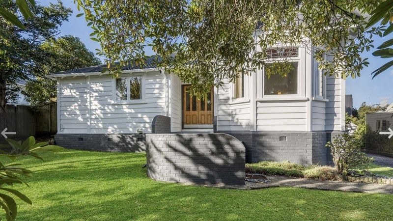 18 Golf Avenue, Otahuhu, Auckland - Carousel 1