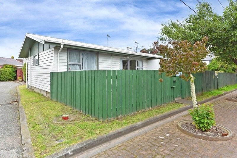 26B Mudie Street, Alicetown, Lower Hutt - Carousel 2