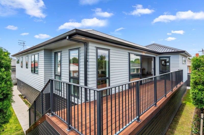55A Pemberton Crescent, Greerton, Tauranga - Carousel 1