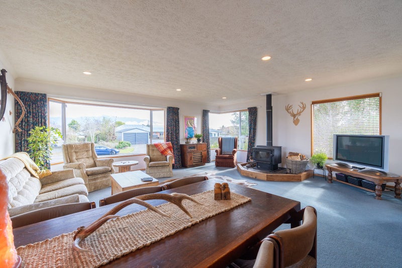 3 Thomson Place, Te Anau, Te Anau - Carousel 1