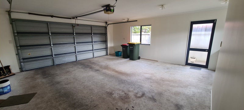 196 Thomas Road, Rototuna North, Hamilton - Carousel 12
