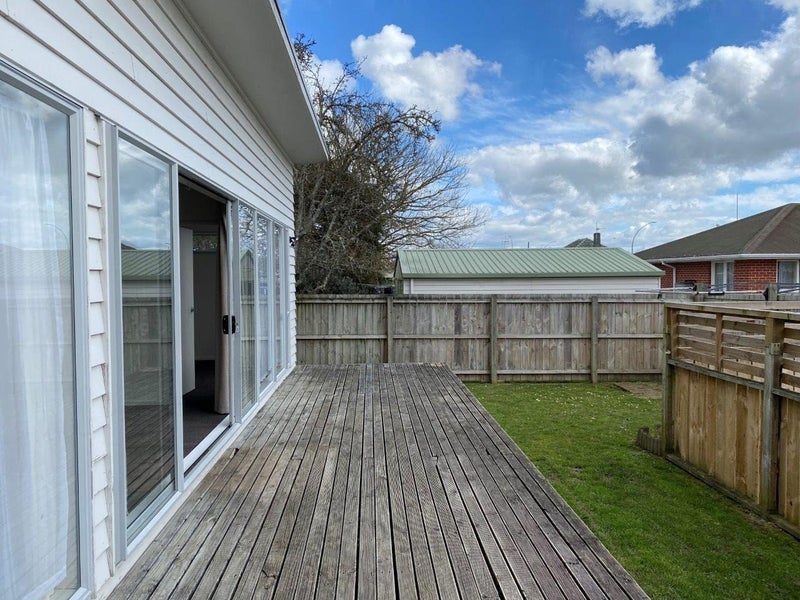 22 Bader Street, Bader, Hamilton - Carousel 12