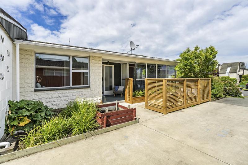 1/33 Guinness Crescent, Ilam, Christchurch - Carousel 11