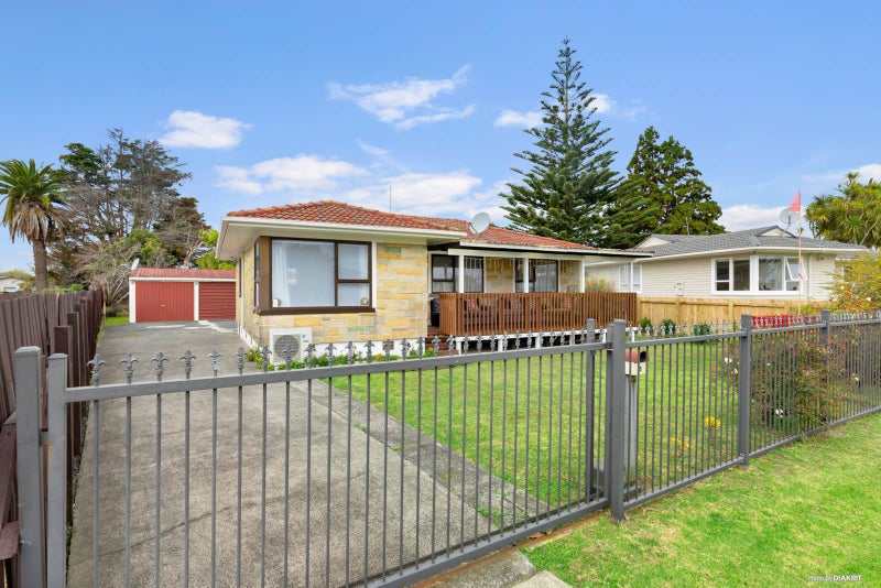 15 Cape Road, Mangere, Auckland - Carousel 2