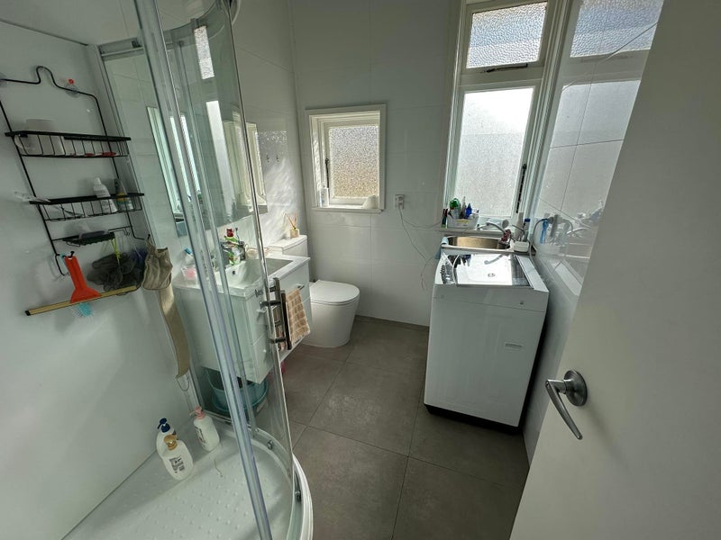 36 Mills Street, Boulcott, Lower Hutt - Carousel 5