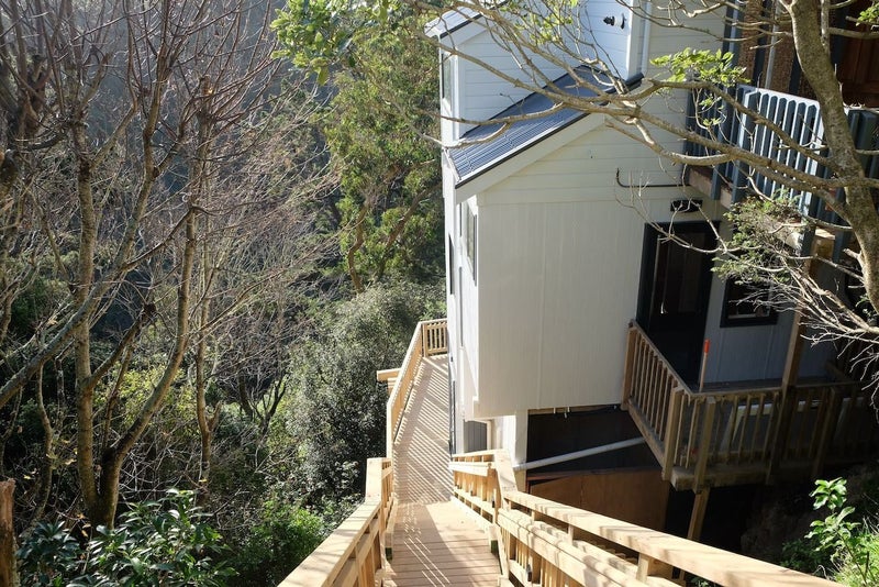 132A Wadestown Road, Wadestown, Wellington - Carousel 2