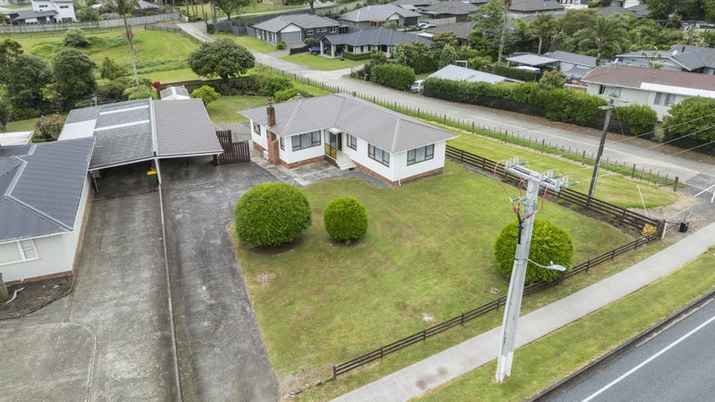 77 Kingseat Road, Patumahoe, Pukekohe - Carousel 1