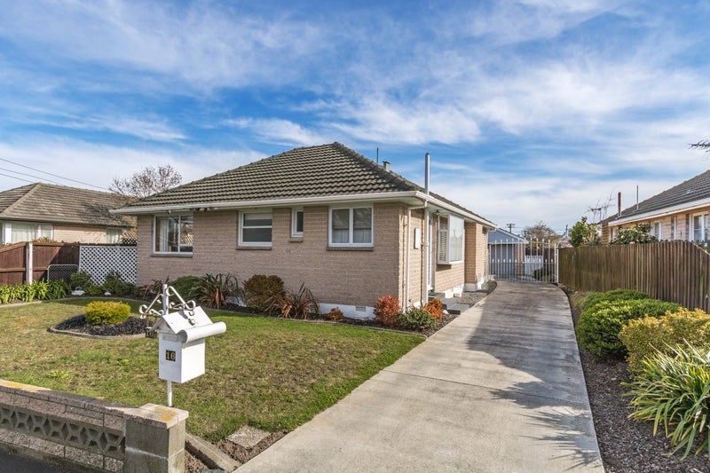 16 Carters Road, Aranui, Christchurch - Carousel 1