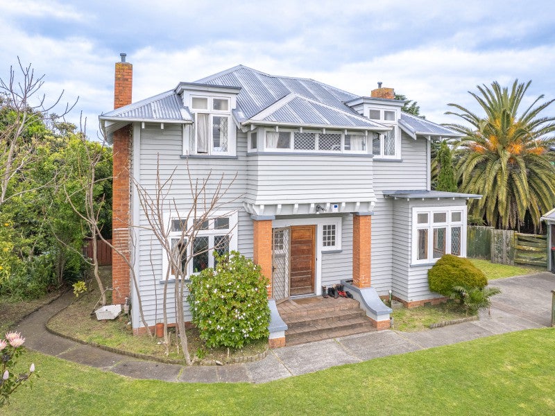 21A Carlton Avenue, Gonville, Whanganui - Carousel 1