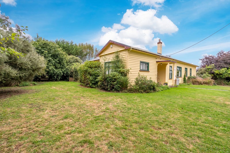 88 Cooper Road, Tussock Creek, Winton - Carousel 2