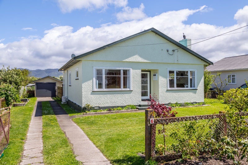 6 South Featherston Road, South Featherston, Featherston - Carousel 2
