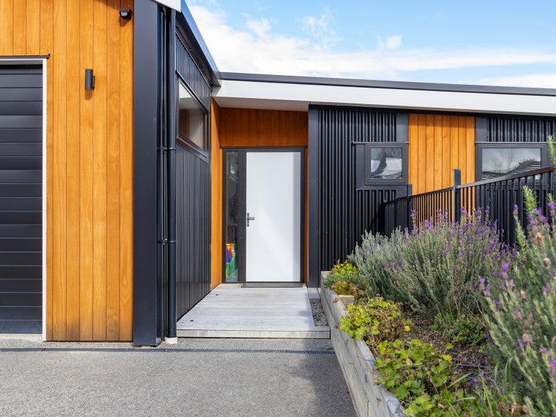 1 Tarata Grove, Lansdowne, Masterton - Carousel 2