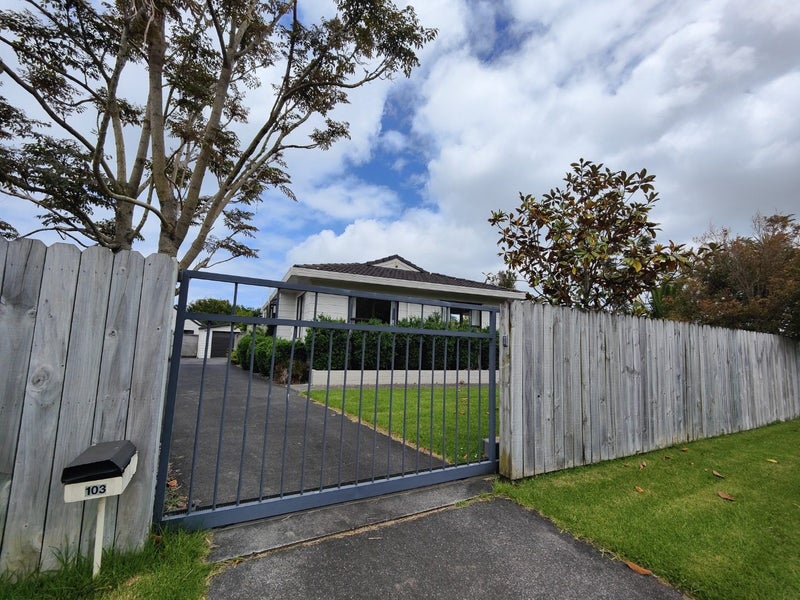 103 Aviemore Drive, Highland Park, Auckland - Carousel 1
