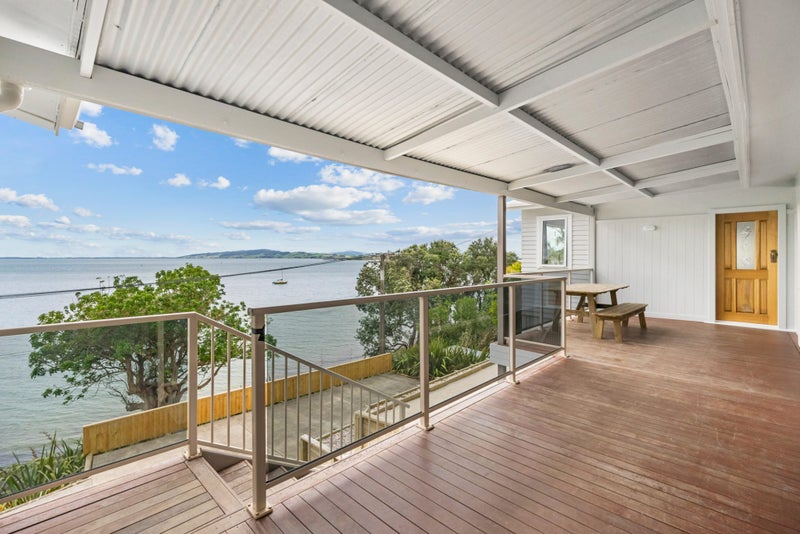 104 Beach Road, Onerahi, Whangarei - Carousel 1