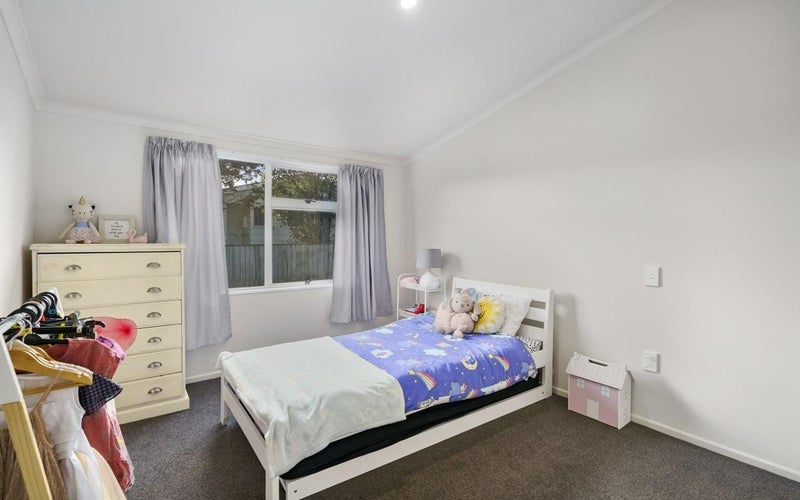 18 Marybank Mews, Highbury, Palmerston North - Carousel 11