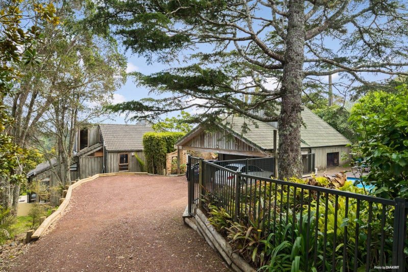 43 Albany Heights Road, Albany - Carousel 1