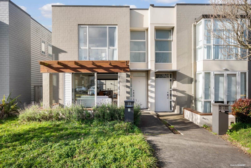 23 Hakawai Avenue, Takanini, Auckland - Carousel 2