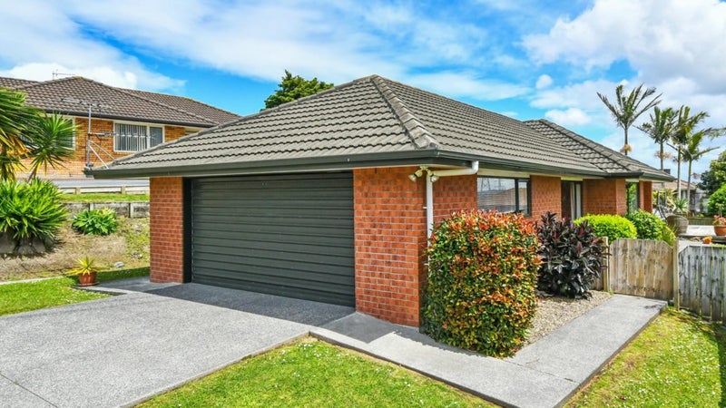 3 Libnai Avenue, Clover Park, Auckland - Carousel 1