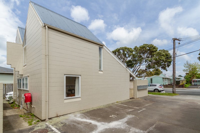 11/118 Randwick Road, MOERA, Lower Hutt - Carousel 17