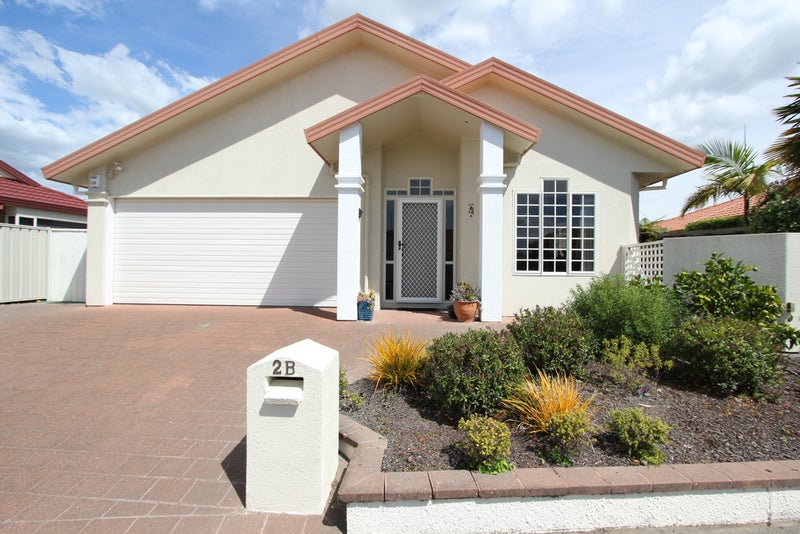 2B Wilton Row, Taradale, Napier - Carousel 20