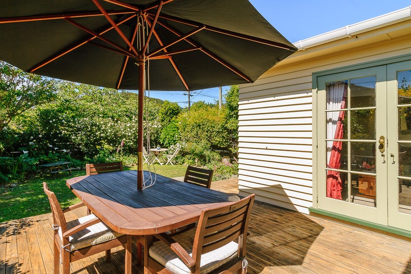 124 Hine Road, Wainuiomata, Lower Hutt - Carousel 2
