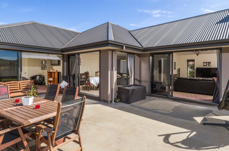 42 Covent Drive, Stoke, Nelson - Carousel 1