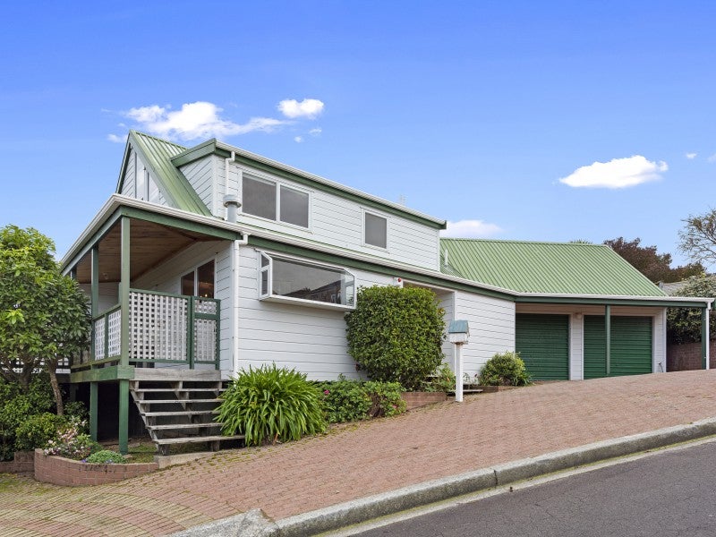 84 Viewmont Drive, Harbour View, Lower Hutt - Carousel 20