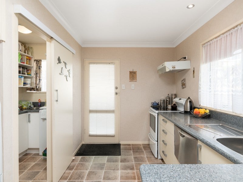 3A David Street, Judea, Tauranga - Carousel 2