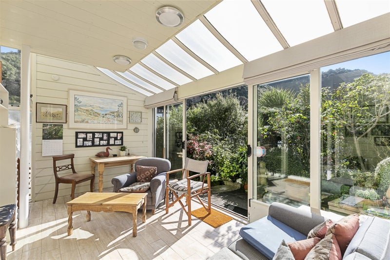 102 Hill Street, Thorndon, Wellington - Carousel 2