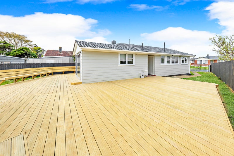 7 Fairey Place, Mangere, Auckland - Carousel 2
