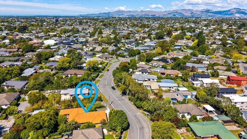100 Brookside Terrace, Bryndwr, Christchurch - Carousel 28