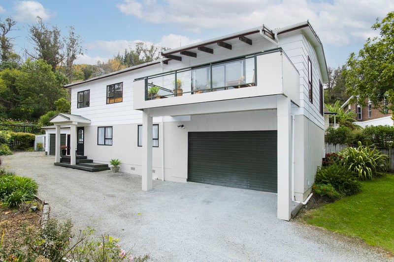 56 Sunvale Crescent, Whataupoko, Gisborne - Carousel 1