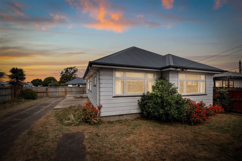 1/84 Hargood Street, Woolston, Christchurch - Carousel 1